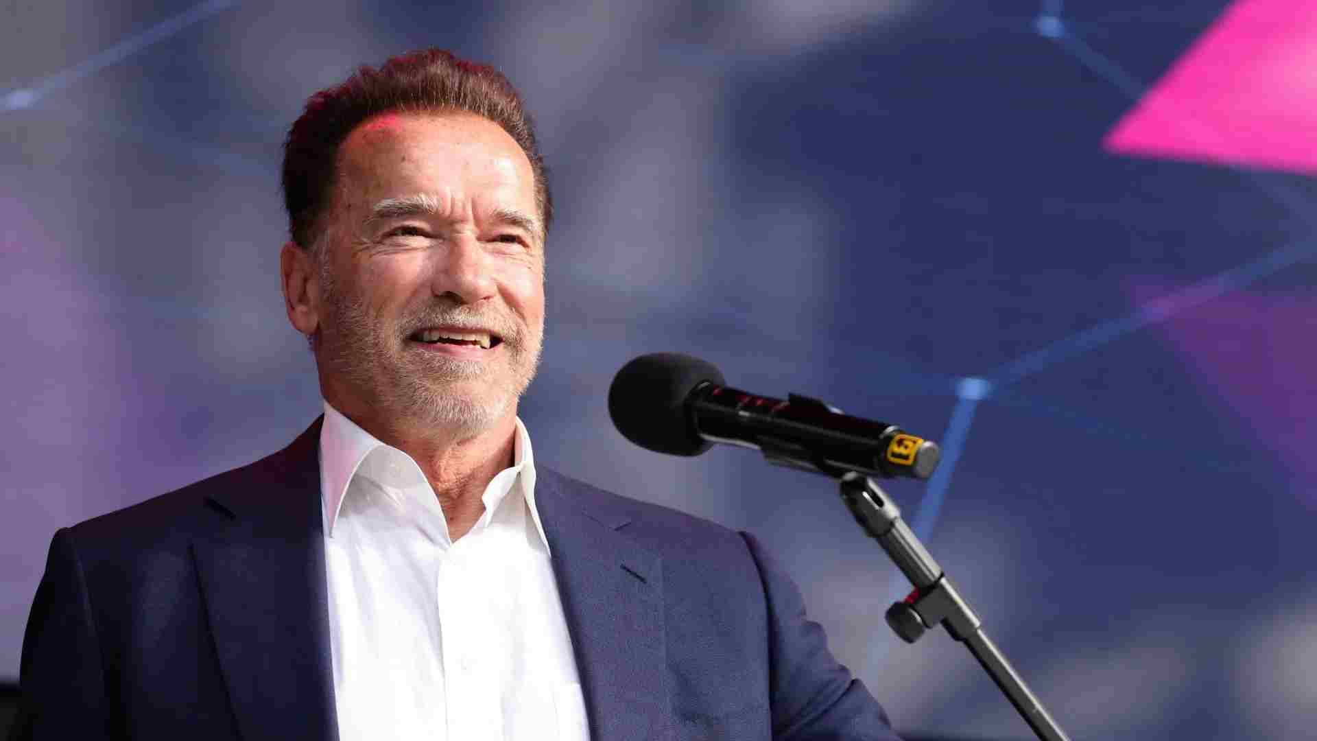 arnold schwarzenegger orosz ukran haboru