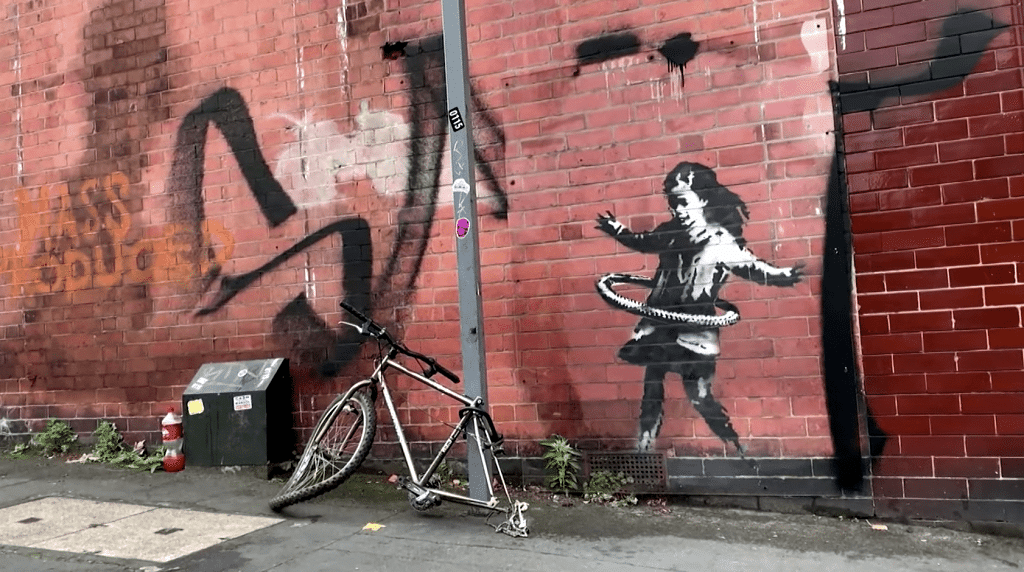 banksy hulahoppozo lany kepek
