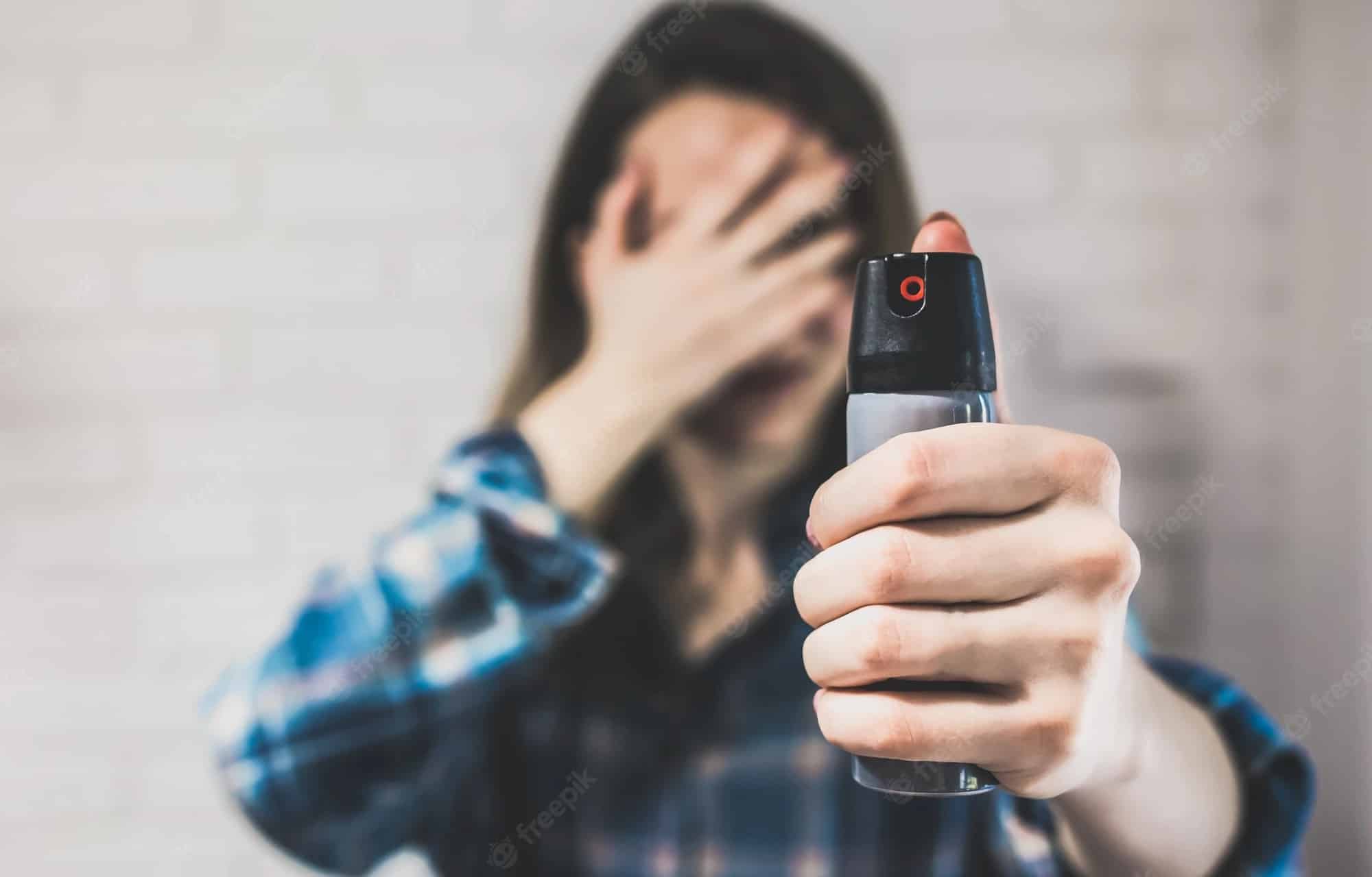 tanar rendor paprika spray homofobia
