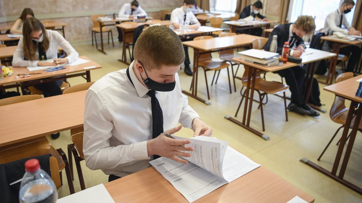 kozepszintu magyarerettsegi feladatok 2021