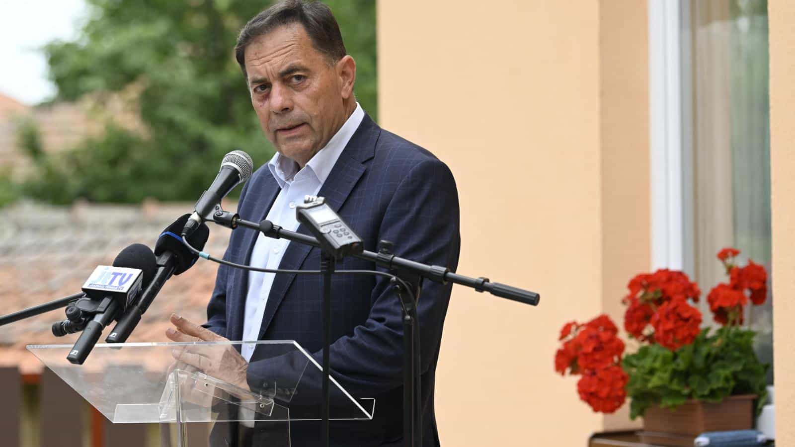 pocs janos farady zoltan tisza fidesz fenyegetes aprilis 13 szavazas 2026