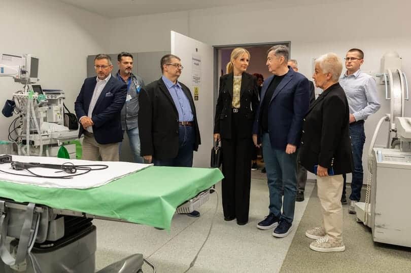varkonyi andrea es meszaros lorinc korhazi latogatas