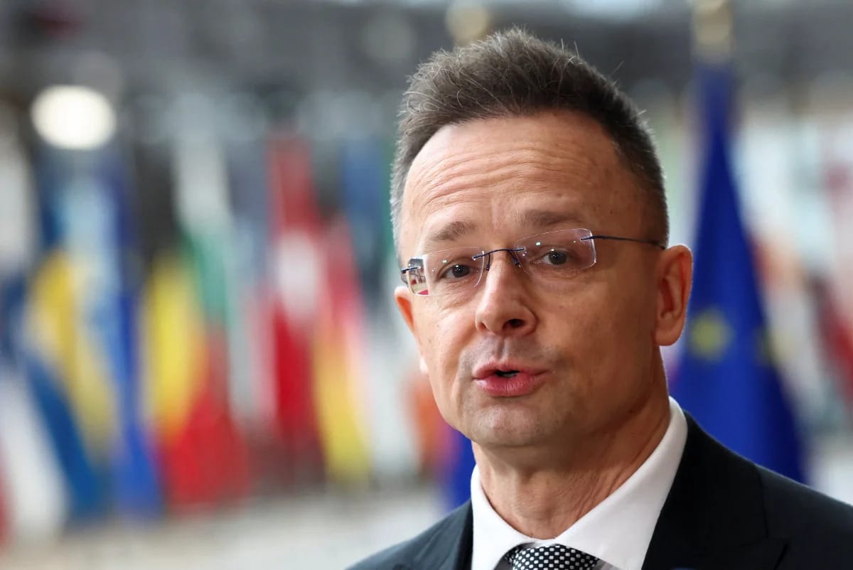 szijjarto-peter-szergej-pavron-lehallgatasi-botrany-reagalas
