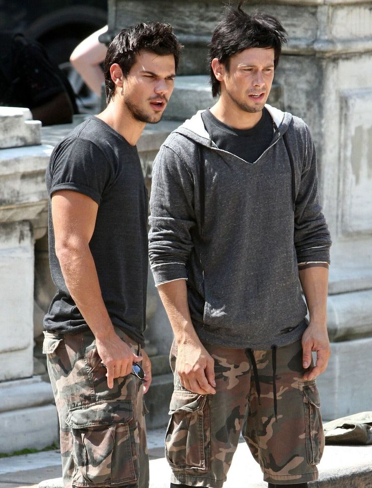 hiressegek es dublorei Taylor Lautner