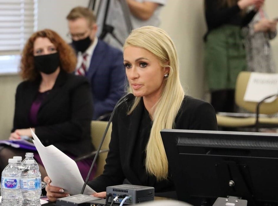 paris hilton bentlakasos intezet jogszabaly