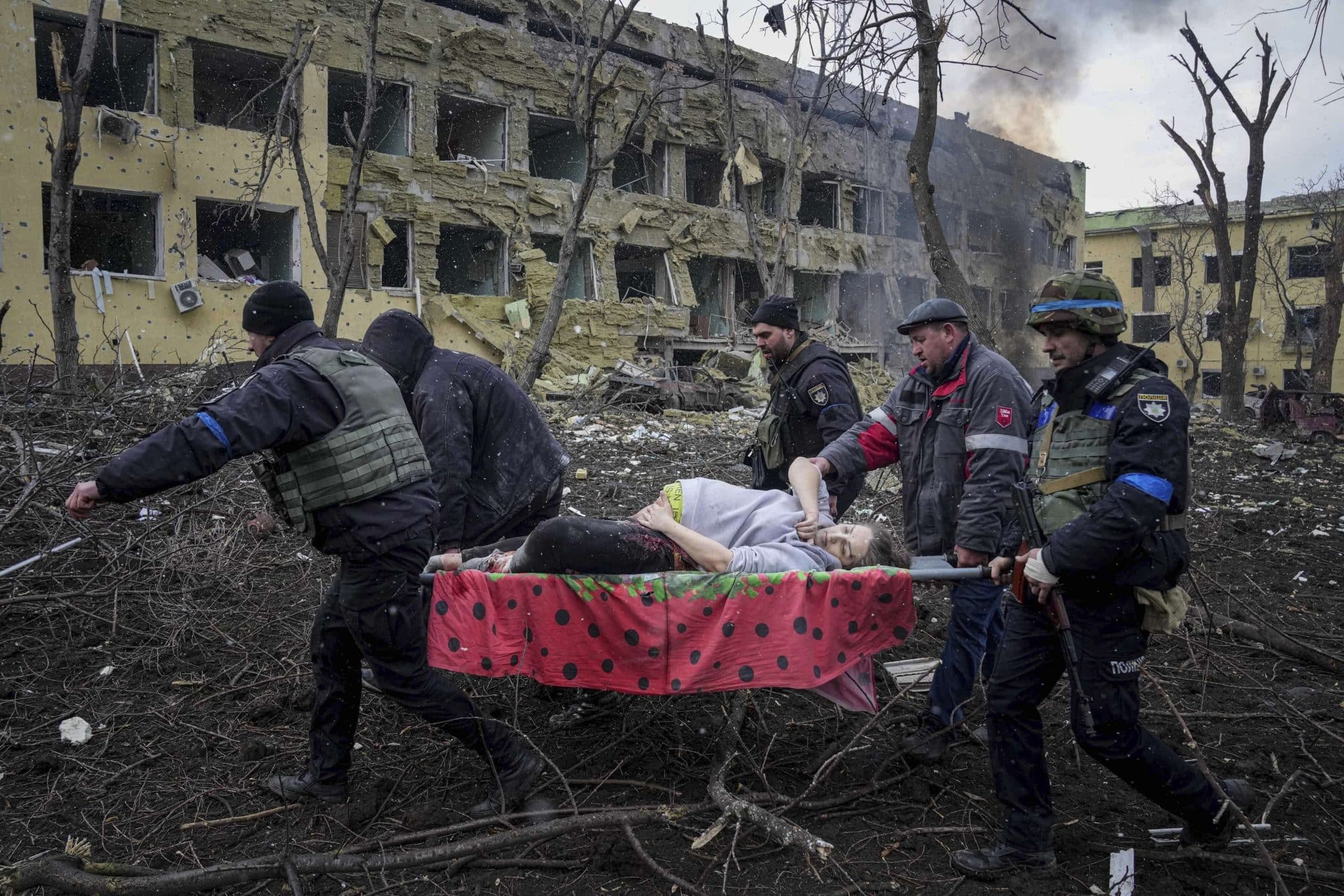 orosz ukran haboru mariupol gyerekkorhaz terhes anyuka