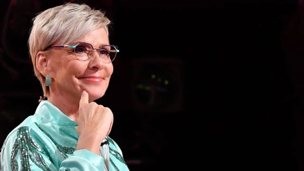 jakupcsek gabriella kor a napos b oldal konyv