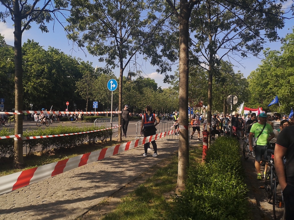 fudan egyetem tuntetes