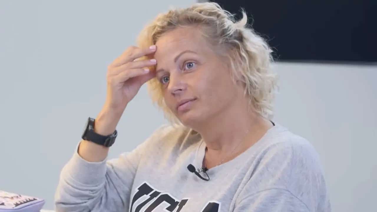 fresh andi baleset serules bokaszalag-szakadas
