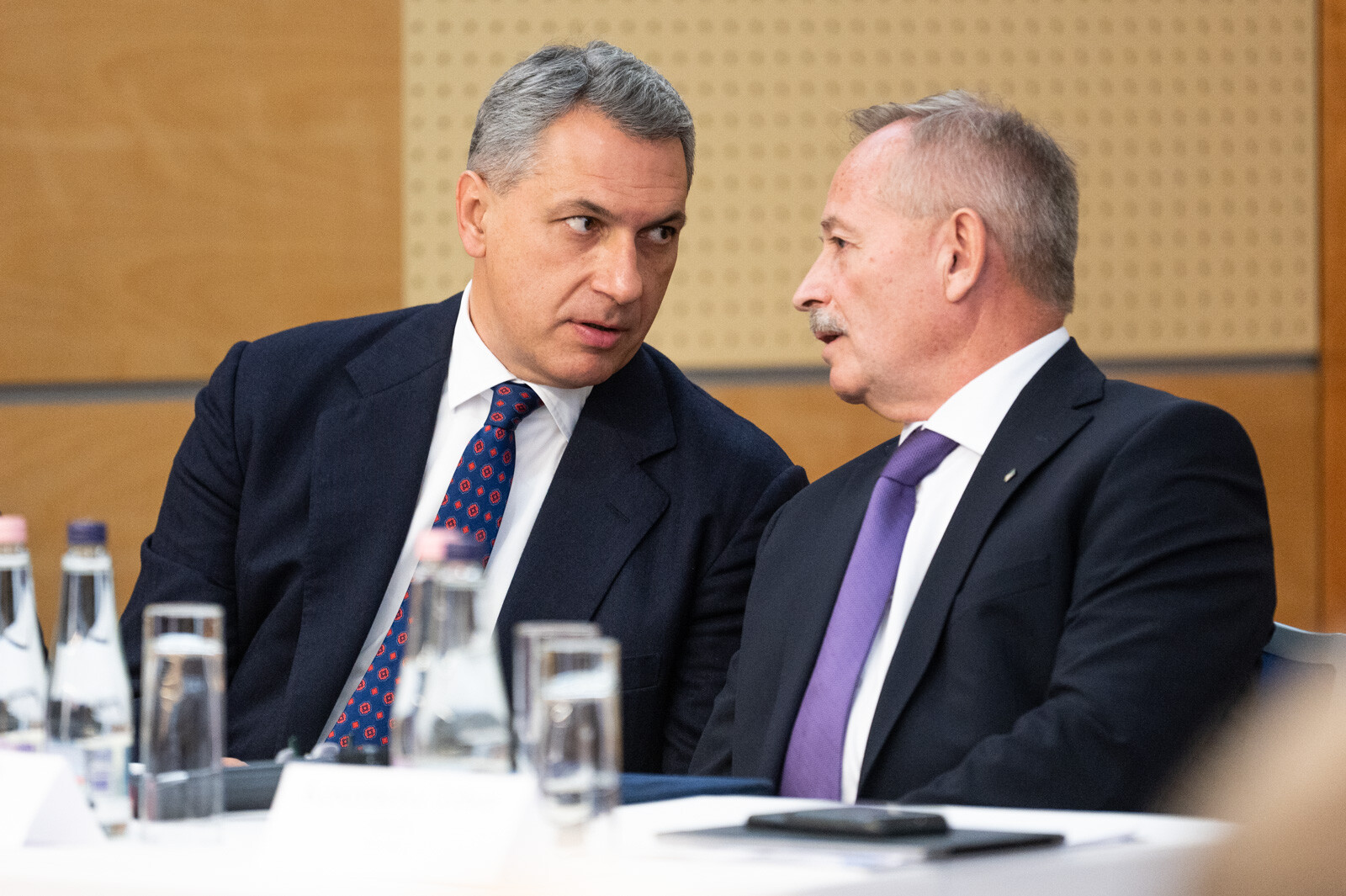 lazar janos onkormanyzatok tobbszazmillio elengedes