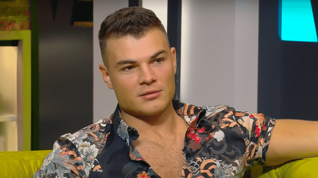 pumped gabo kiakadt orban viktor szoli szolarium