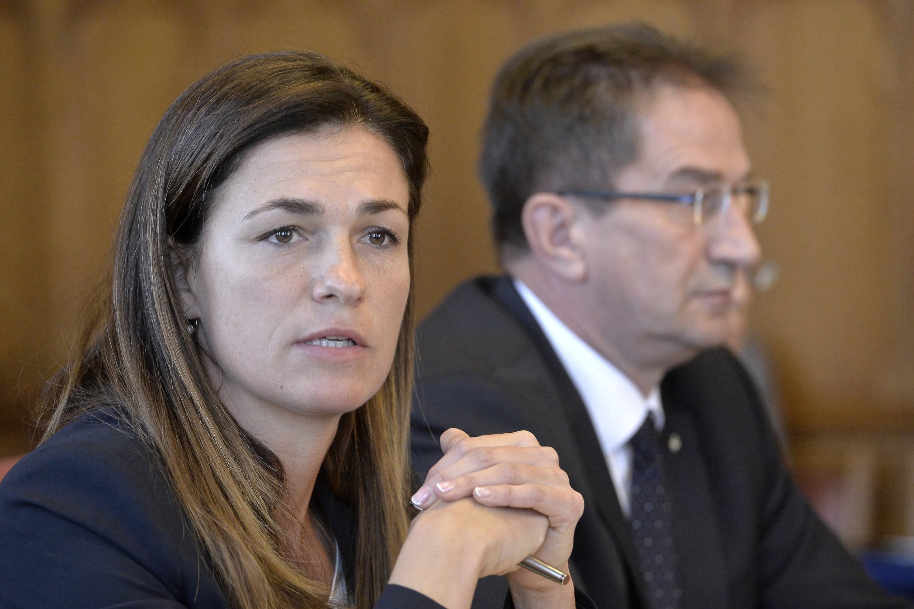 Völner Pál lemondott pegasus botrány varga judit