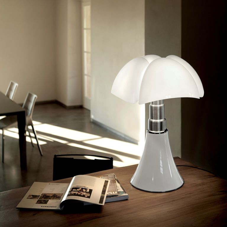 gae aulenti Pipistrello lampa