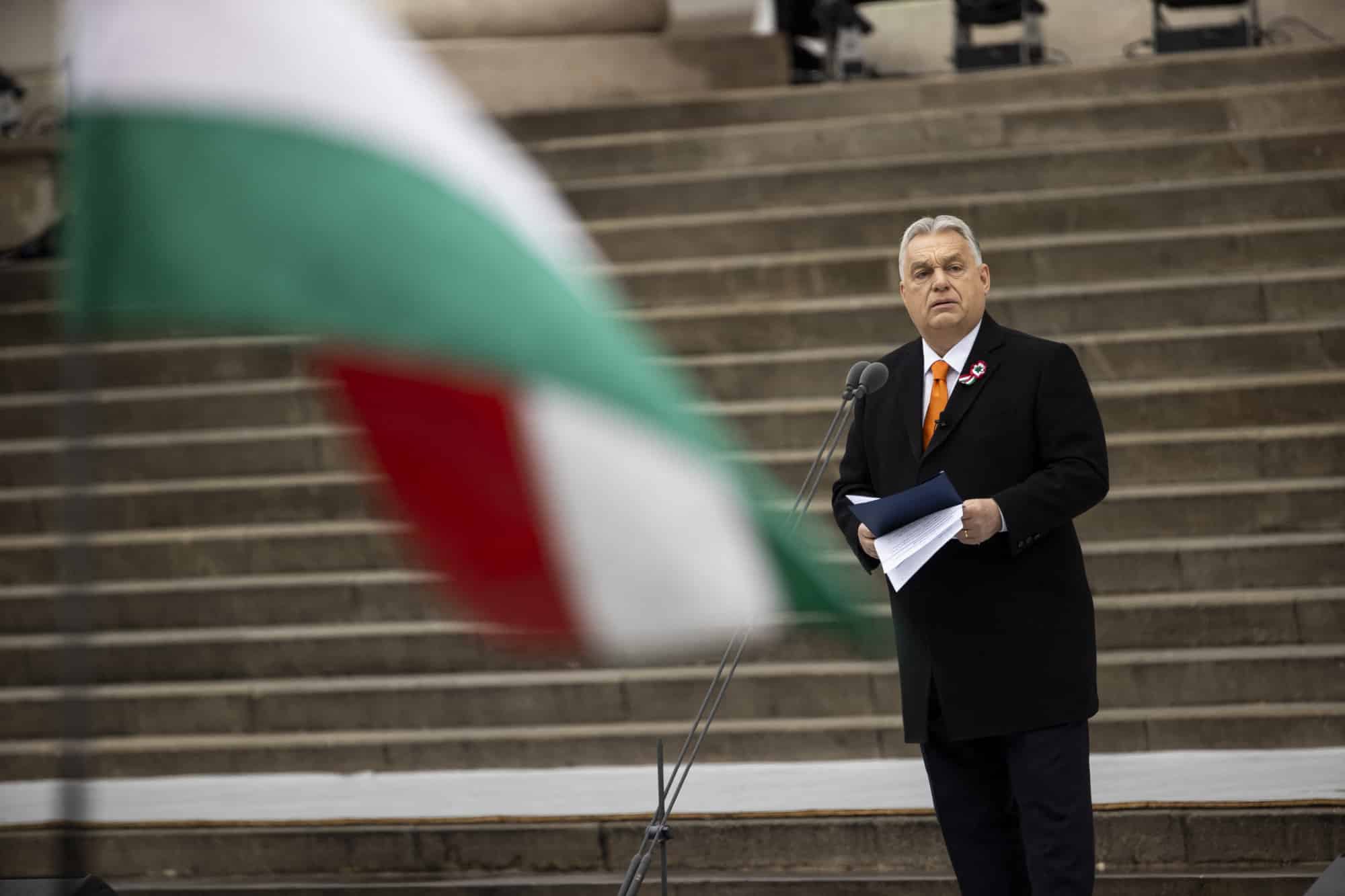 orban viktor poloskazas feljelentes marcius 15 beszede