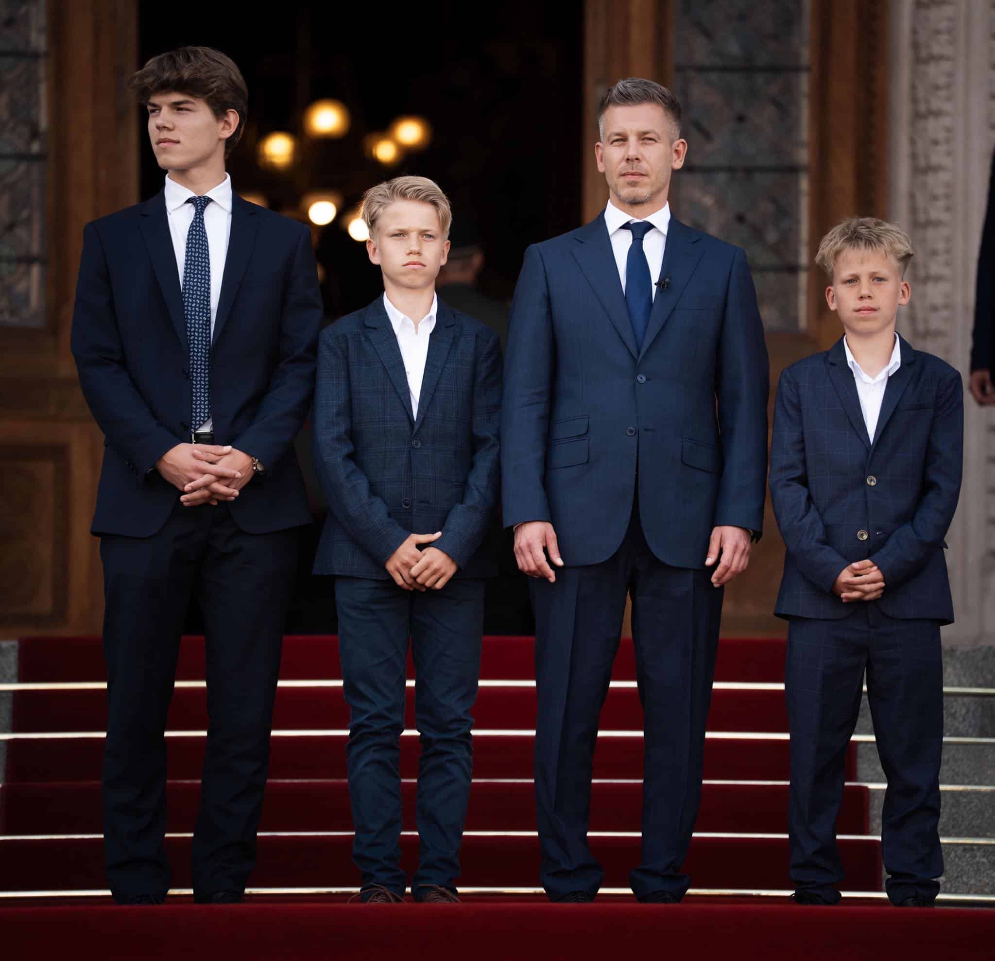 magyar peter fiai parlament