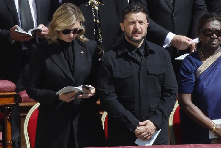 volodimir zelenszkij ferenc papa temetese