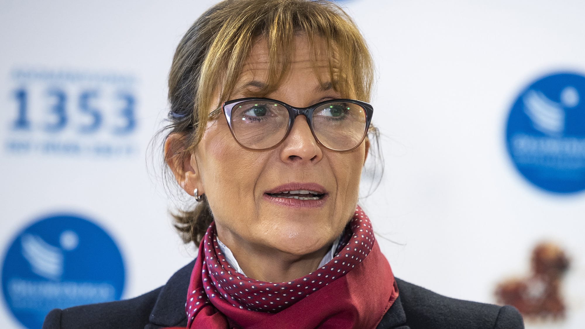 LÉVAI Anikó
