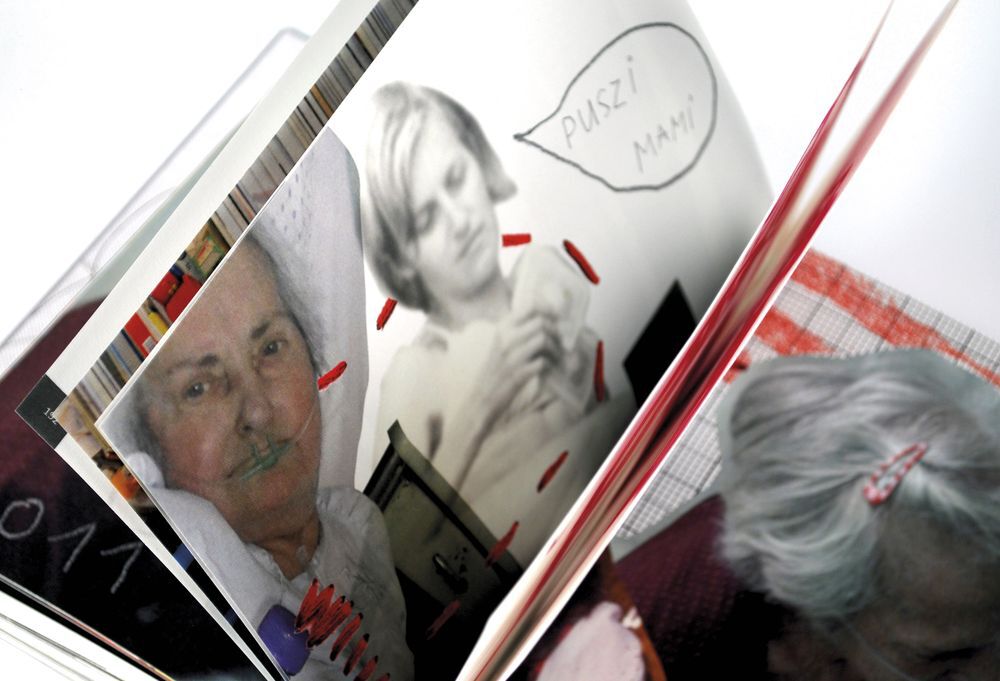 Eszter%C3%B3 Anett Puszi Mami1 foto M%C3%A1ri%C3%A1n G%C3%A1bor