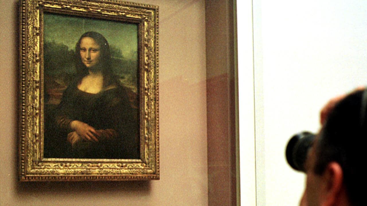 Mona Lisa Leonardo da Vinci Mona Lisa Beyond the glass Louvre VR virtua%CC%81lis valo%CC%81sa%CC%81g Mona Lisa VR