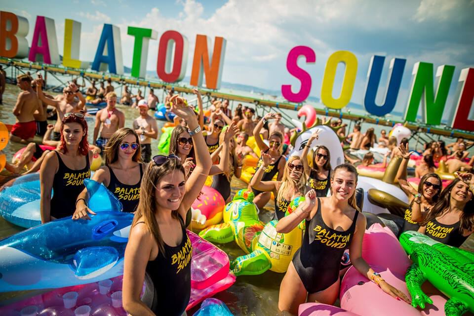 balaton sound volt fesztiv%C3%A1l k%C3%A1d%C3%A1r tam%C3%A1s sziget vezet%C5%91je