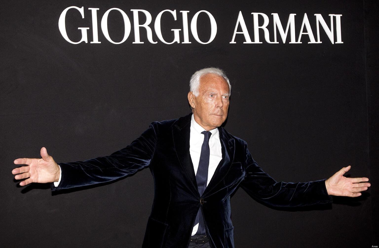 giorgio armani divattervez%C5%91