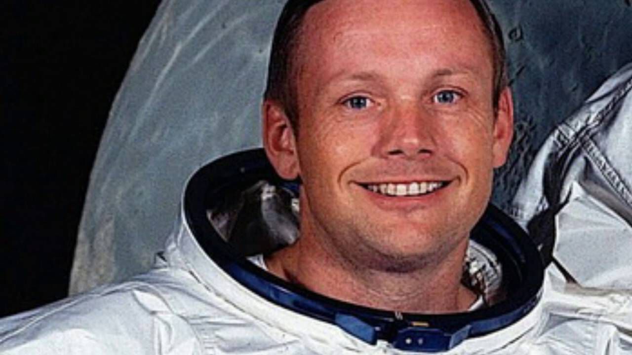 Neil Armstrong Holdséta