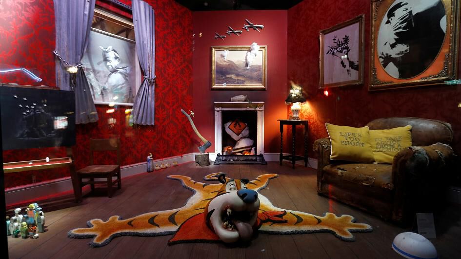 Banksy aj%C3%A1nd%C3%A9kbolt london per kirakat