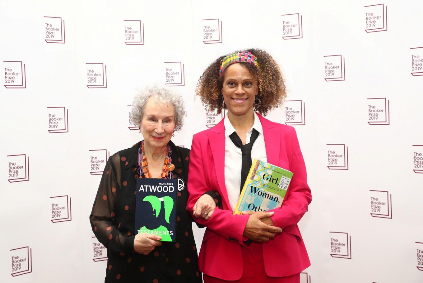 Man Booker Díj 2019 Nyertesek Margaret Atwood Könyvek Bernardine Evaristo Gorl Woman Other Könyv