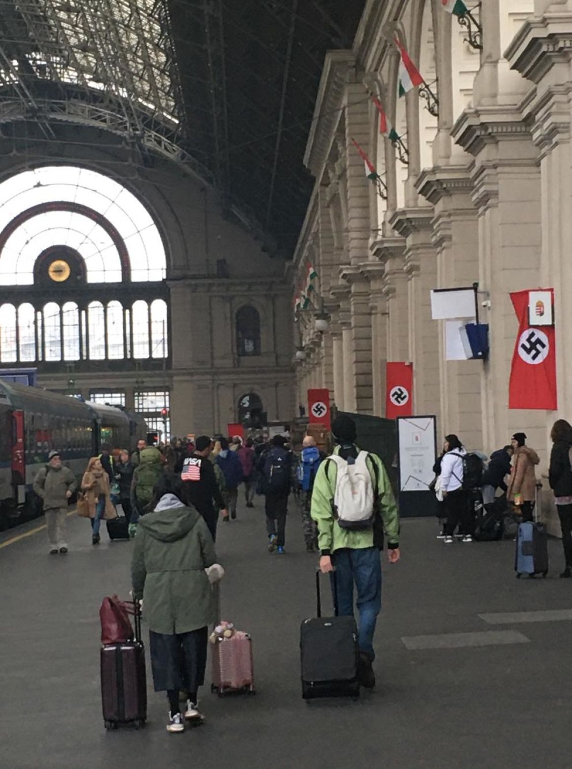 keleti p%C3%A1lyaudvar c%C3%ADme n%C3%A1cik filmforgat%C3%A1s