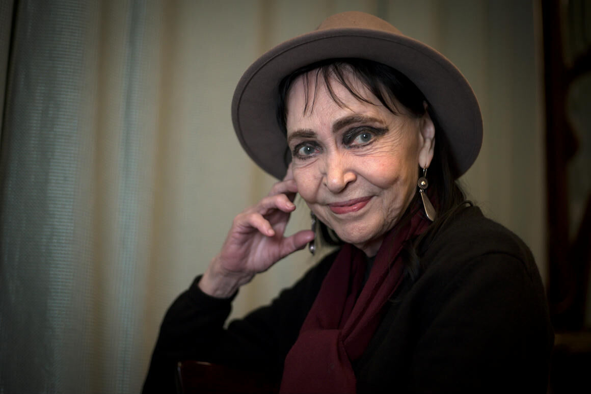 meghalt anna karina hal%C3%A1l%C3%A1nak oka filmek