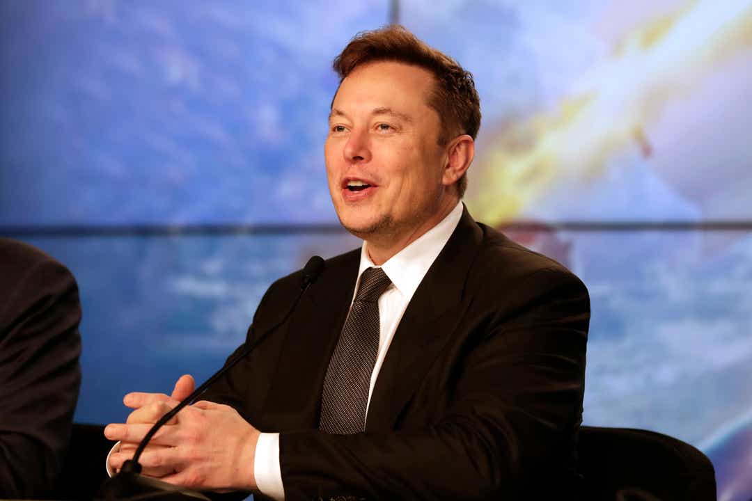 Elon Musk Lelegeztetogep