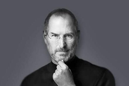 Elárverezik Steve Jobs ereklyéjét – Fotó