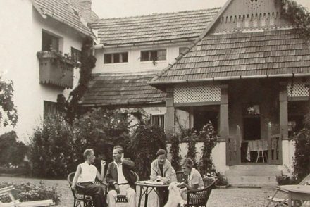 Móricz-leszármazottak szomszédságában nyílik kiállítás az íróról