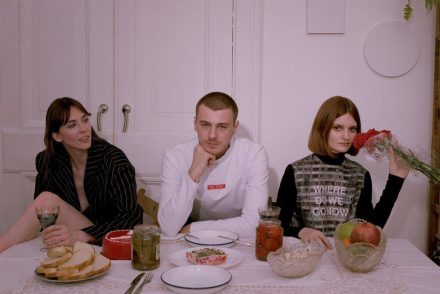 Felnőtt a ’90-es évek generációja: nekik szól a grúz Berhasm új kollekciója