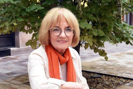 Örkény István özvegye, Radnóti Zsuzsa Kossuth-díjas dramatug díjat alapított