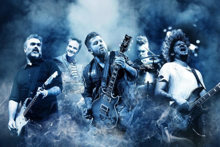 A Magna Cum Laude legnagyobb slágerei vonósnégyessel lesz hallható – Jön a jubileumi koncert