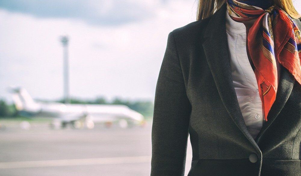 20180705stewardess on the airfield place
