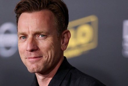 Ewan McGregor játssza a híres divattervezőt egy új minisorozatban