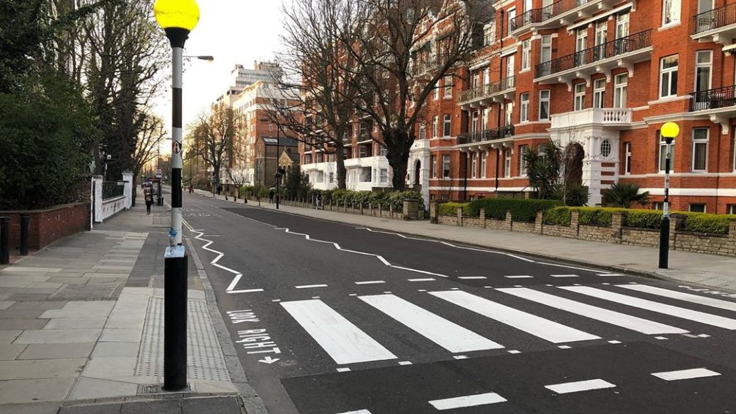 Abbey Road Crossing