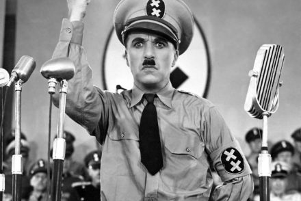 Hitler születésnapjára készült emléktárgyak ellen tiltakoznak a zsidó vezetők