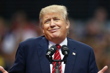 Donald Trump Pornhubos mémet osztott meg saját apjáról