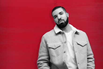Drake megéhezett egy sajtburira, borravalónak majd’ 3 milliót adott a McDonald’s két dolgozójának