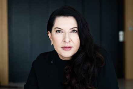 Marina Abramović elmagyarázta, hogyan élheti túl a művészvilág a világjárványt
