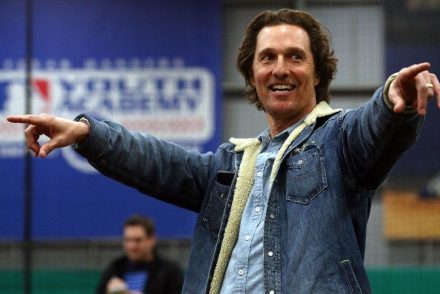 Matthew McConaughey megmondja a tutit a koronavírusról