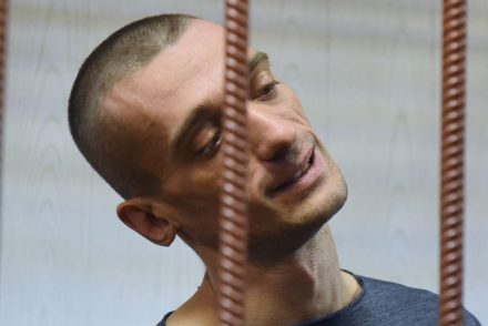 Pyotr Pavlensky orosz művészt politikai szexvideó-botrány miatt tartóztatták le