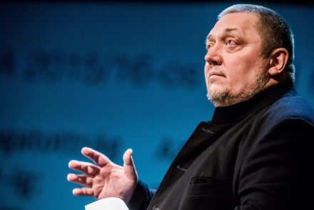A kormány önkényesen kijelölte Vidnyánszky Attilát a Színművészetit fenntartó alapítvány kuratóriumi elnökének