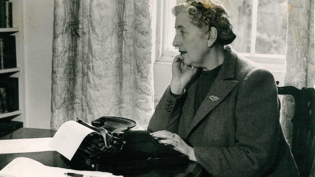 agatha christie Az Ackroyd gyilkossag norveg forras