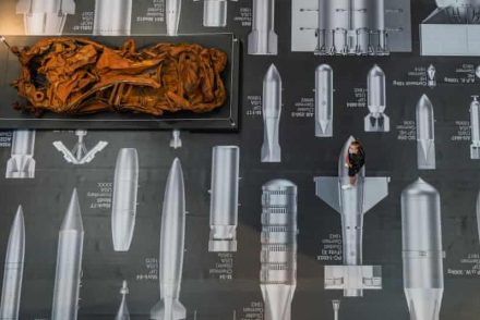 Ami a csövön kifér: Ai Weiwei legújabb kiállításával ránk hozza a frászt
