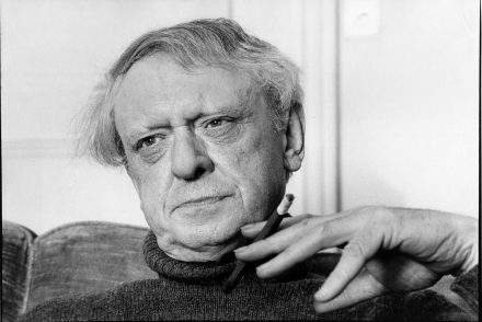 Már lehet jelentkezni a 2021-es Anthony Burgess publicisztikai díjra