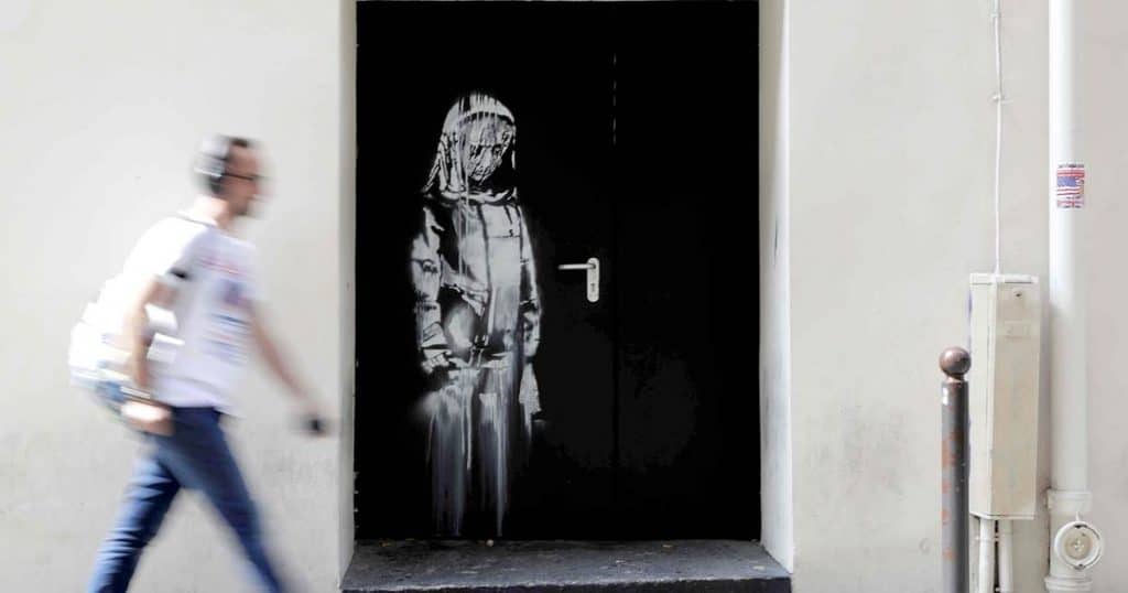 Banksy Parizsi Terrortamadas Gyaszolo No